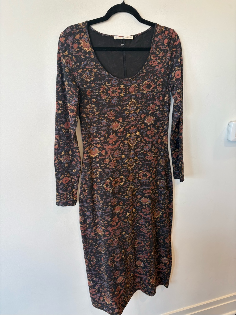 Peruvian Connection Scoop Neck Long Sleeve Midi Dress Small